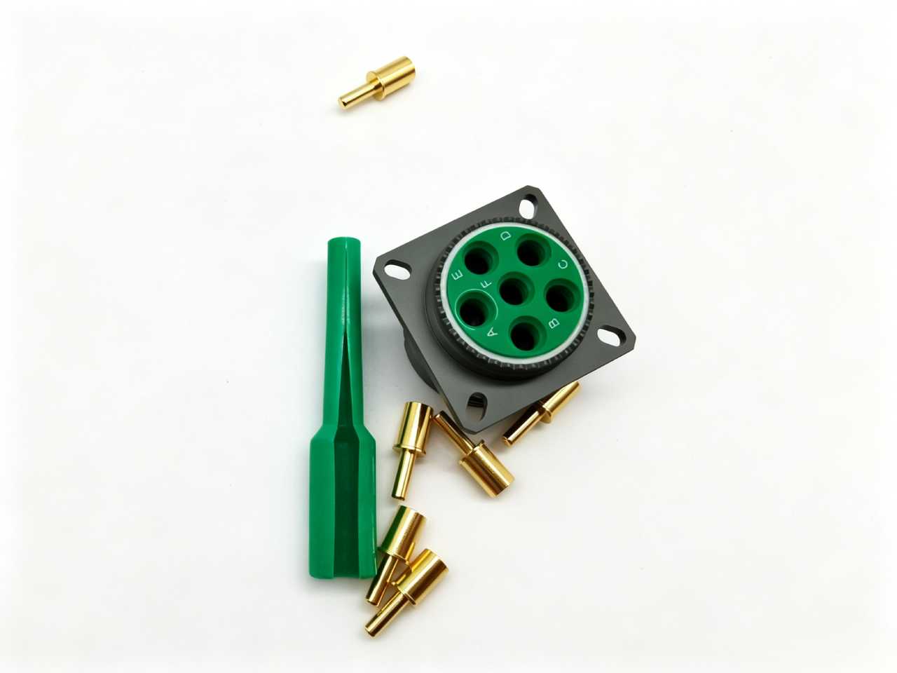 D38999/20WH06PN Circular Fiber Optic Cable Connector Waterproof Flange Mount Optical Signal Intercon