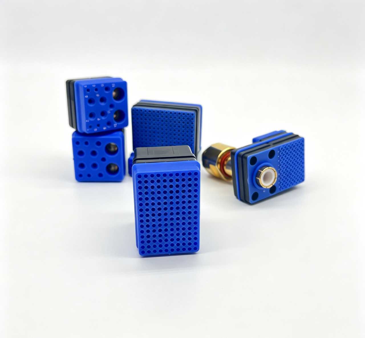SB6012GP00150A ARINC600 Connector Insulator