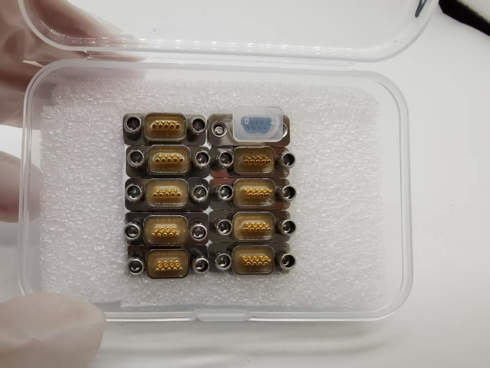 J30J-9TJSL J30J Series 9 Pin Miniature Rectangular Micro-D Connector